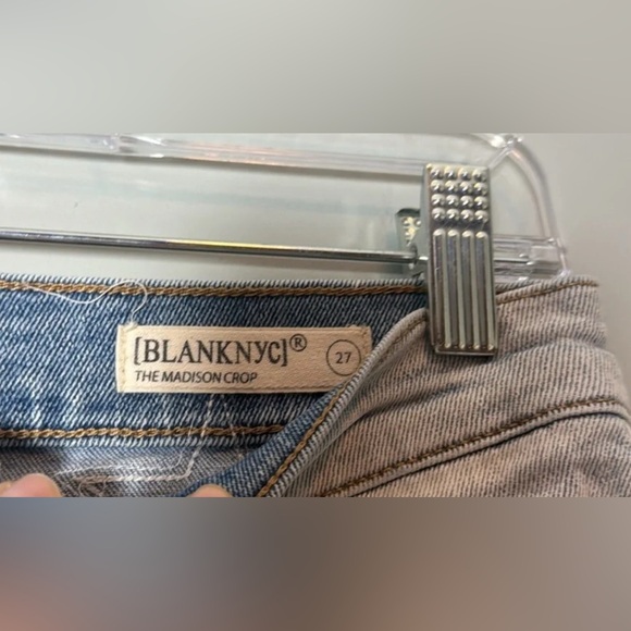 BLANK NYC Madison Crop High-Rise Straight In Too Deep Star Jeans 27 EUC - Picture 6 of 11